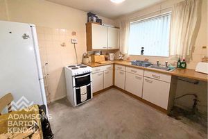 Photo 7- click for photo gallery